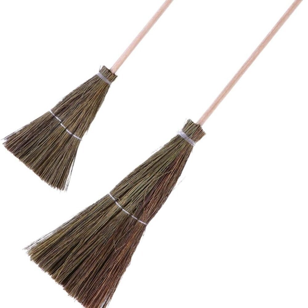 2pcs Mini Dollhouse Brooms Wood Straw Broom Craft Decoration Miniature Witch Bro